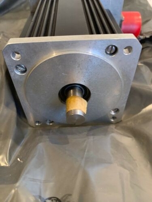 EMERSON 서보 모터 CMC BLM3007-ROOT-120D 모션 제어, 새 제품 및 정품.