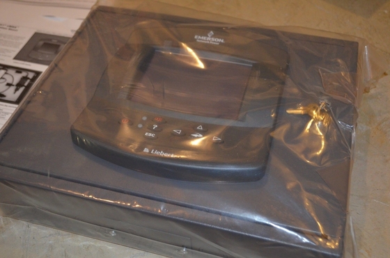 Emerson VNSA16-ICOM 100-240VAC 단상 이더넷 16포트 TYPE 1 인클로저