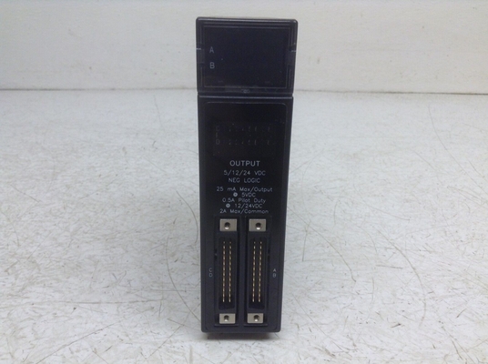 GE FANUC 시리즈 90-30 PLC 디지털 I/O 모듈 125 VDC IC693MDL752
