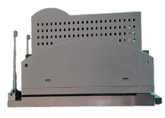 Lenze ECSCA008C4B 서보 드라이브 입력 전력: 2/PE DC 0-565 V / 675V 8 AMP