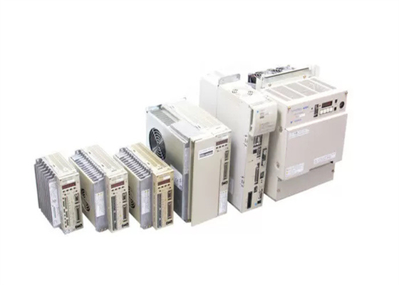 야스카와 신형 Sgdm-04ac-Sd2b Ac 세르보 드라이브 200w 오리지널 박스
