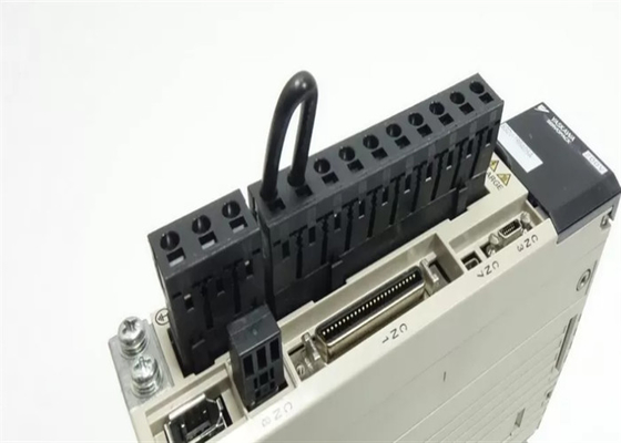 SGDV-7R6A05A 야스카와 신형 AC 세르보 증폭기 1kw 원본