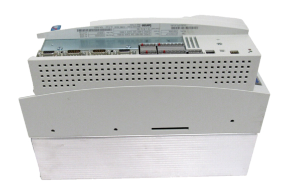 EVS9323-CSV004 LENZE 서보 컨트롤러 9300 시리즈 400/480 VAC 1.5 KW
