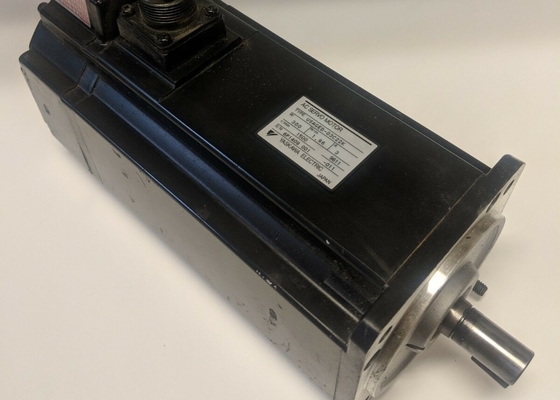 야스카와 USAGED-03C22K AC 서보 모터 300 W 8192 PPR 증분 인코더