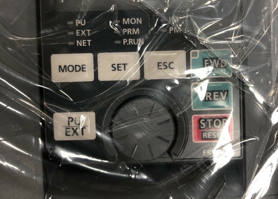 미쓰비시 FR-A820-01870-E160 230 V 115 A 3 단계 입력 3 단계 출력 60 HP