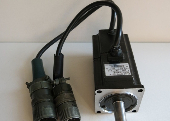 YASKAWA SGMPH-15A1A-Y11 모터 AC 서보 SIGMA II 1.5KW B/T AXIS SK45X