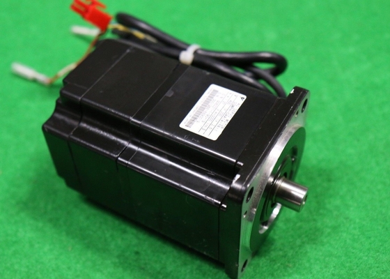 SGMPH-04A1A-YR11 야스카와 세르보 모터 프로그래밍 가능한 논리 제어 400W 200V 3000r/Min