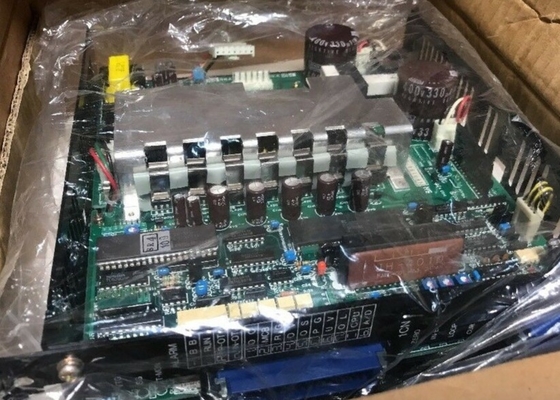 YASKAWA CACR-SR5AB2ERY105 서보팩 서보 드라이브 230VAC 3.6/10.6 AMPS