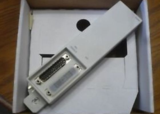 TB846 듀얼 모듈뷔스는 3BSE021439R1 모듈뷔스 연장 케이블 어댑터 D 서브 말레를 2명 삽입했습니다