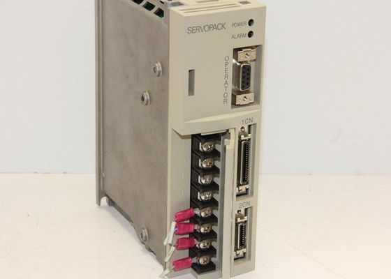SGDA-01AS 야스카와 세르보 드라이브 팩 230V-AC 0.87a 100Amp 세르보 증폭기
