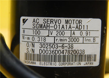 산업 YASKAWA 전기 0.91A AC 자동 귀환 제어 장치 모터 3000r/min SGMAH-01A1A-AD11