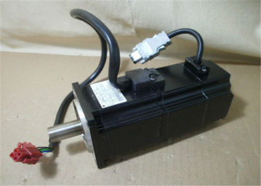 Yaskawa 새로운 고유 AC 자동 귀환 제어 장치 모터 0.637N.M 3000r/mim SGMAH-02A1F-AP51