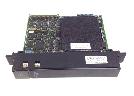 핵심 CPU를 표류시키는 GE 파눅  IC697CPU772, 단일 슬롯 PLC CPU