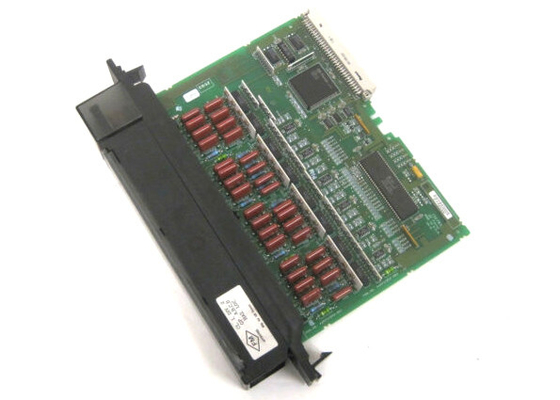 GE 파눅 IC697MDL250, 개별 입력 모듈, 120 볼트 에이씨, 32 점