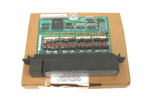 GE 파눅 IC697MDL350, 120 VAC 0.5 Amp, 32-핵심 분리 출력 모듈