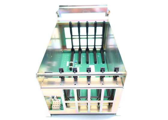 알렌-브래들리 1771-A1B, PLC 5 입출력 샤시스, 4개 슬롯, 16 암페어