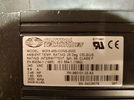 0MGE-455-CBNS-0000 EMERSON 제어 기술 모터 230 VAC 낮은 관성 모터