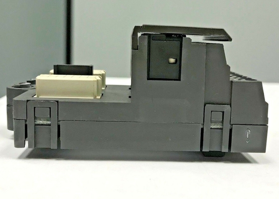 EMERSON VE4002S1T1B2 Input Module 8CH 24VDC Isolated W / Terminal Block