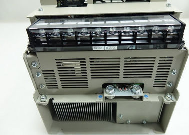 Industrial Electric ServoPack Yaskawa  Servo Drives Input 200-230VAC 3PH 41A SGDM-75AC-SD1