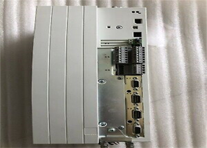Lenze EVS9324-CKV003 서보 컨트롤러 9300 시리즈 400/480VAC 3.0KW(4HP)