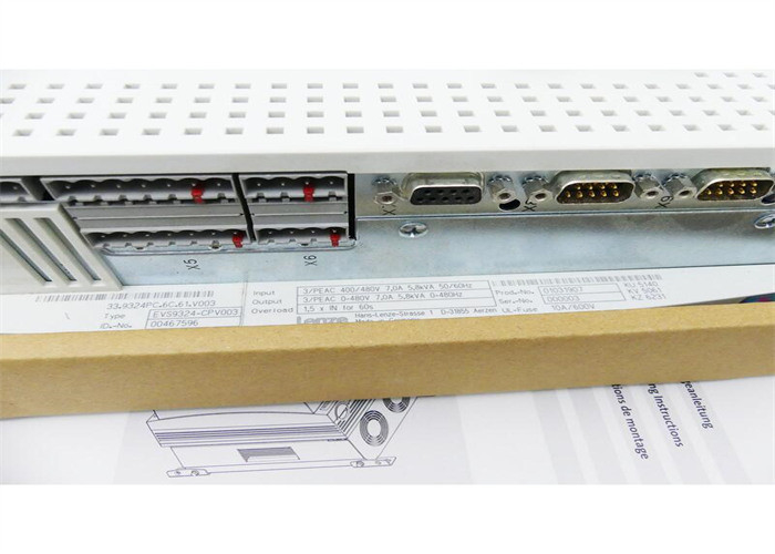 Lenze EVS9324-CPV003 서보 컨트롤러 9300 시리즈 400/480VAC 3.0KW(4HP)