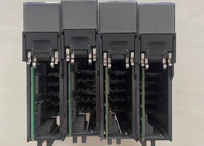 하니웰 TC-IXL061 TDC 3000 익스피리온 LS I/O 모듈 6 채널 더하기 1 콜드 융합 채널