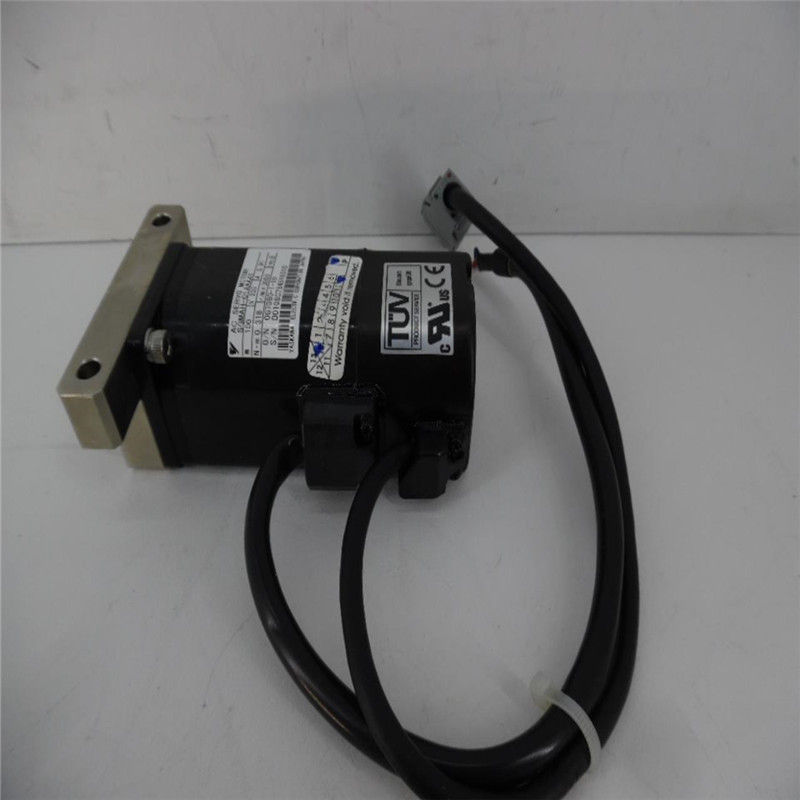 Yaskawa 전기 100W 산업 자동 귀환 제어 장치 모터 AC 자동 귀환 제어 장치 모터 200V 3000RPM SGMAH-01AAA41